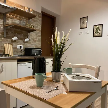 La Corte Segreta Bed & Breakfast